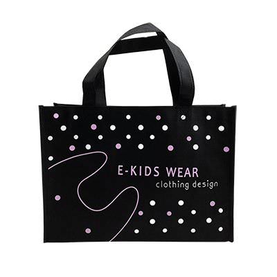 18 BAG 環保袋，國內外五星級飯店認可的專業品質，量身訂製尺寸，客製化 LOGO，各種環保袋、不織布手提袋、宣傳購物袋、收納袋、禮品包裝袋、活動贈品袋、保溫袋、覆膜袋、保冷袋、無紡袋、帆布袋、棉布袋、福袋、束口袋、備品袋、防塵袋